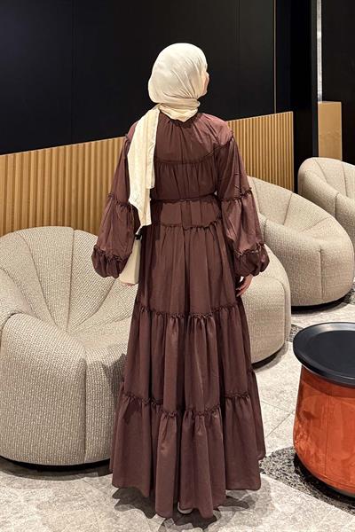 Fırfır Detaylı Tesettür Elbise Acı Kahverengi