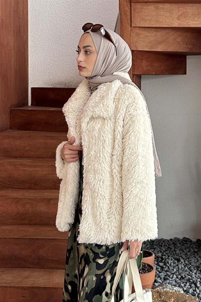 Peluş Detaylı Mont Krem