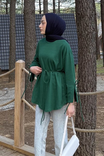 Yırtmaç Detaylı Sweat Zümrüt Yeşili