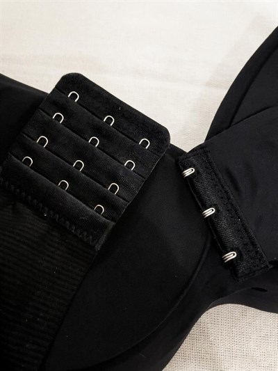 Lazer Kesim Hayalet Sütyen Siyah