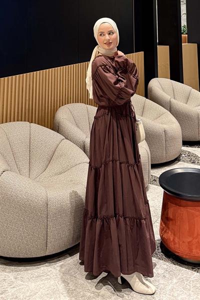 Fırfır Detaylı Tesettür Elbise Acı Kahverengi