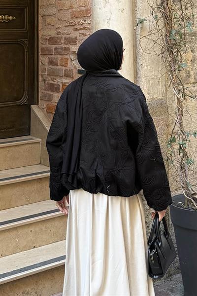 Nakış Detaylı Mont Siyah