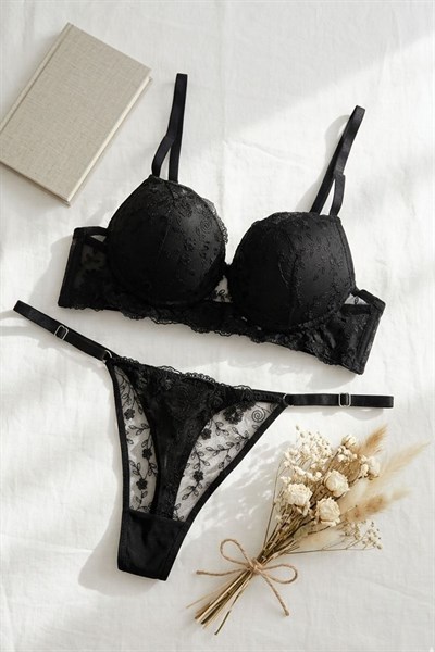 Destekli Brode Sütyen Takımı Siyah