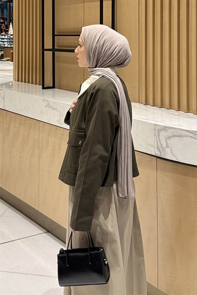 Yaka Detaylı Çıtçıtlı Ceket Haki