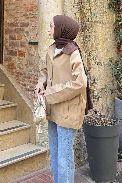 Yaka Detaylı Düğmeli Gabardin Ceket Camel