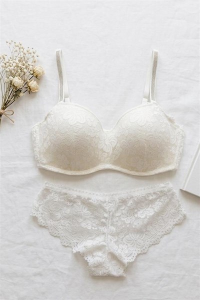 Toparlayıcı Özellik Çıkarılabilir Askı Lotus Sütyen Takım Ekru