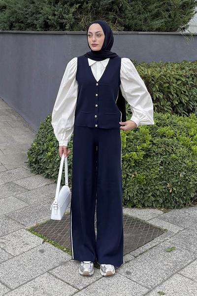 Biyeli Yelekli Takım Lacivert