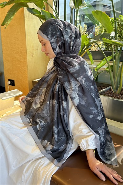 Gül Çiçek Desen Lara Soft Şal Siyah