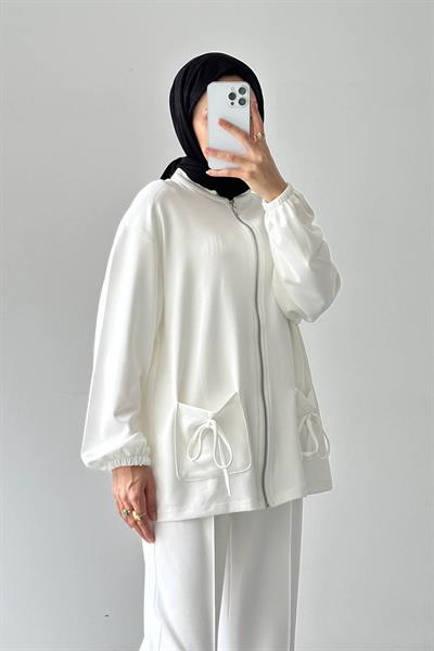 Biyeli Cepli İkili Takım Beyaz