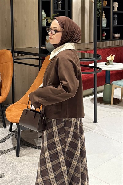 Yaka Detaylı Çıtçıtlı Ceket Acı Kahverengi