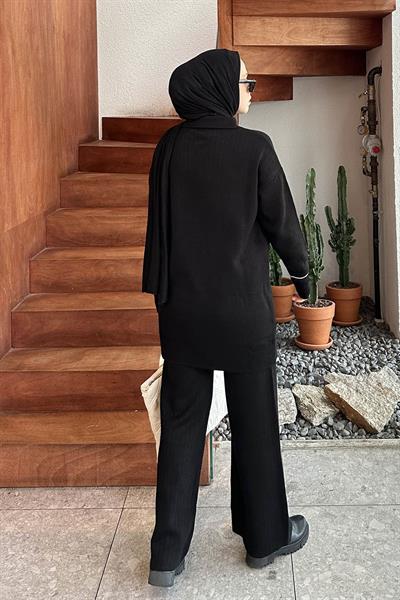 Cep Detaylı Garnili Triko Takım Siyah