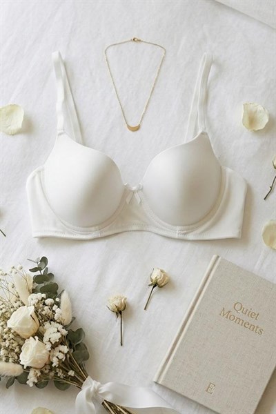 Desteksiz Kurdela Detay Sütyen Ekru