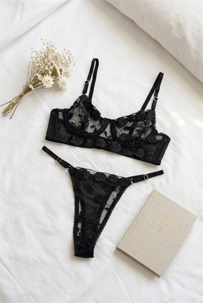 Nakışlı Dantelli İp Askılı Sütyen Takım Siyah