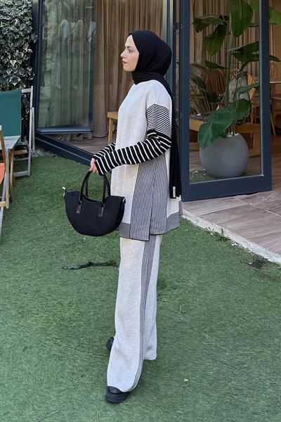 Yan Çizgili Panço Tesettür Takım Bej