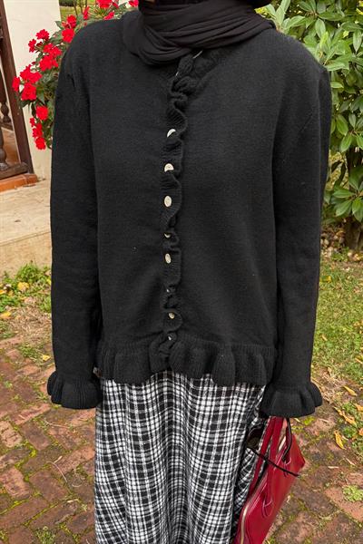 Fırfır Detaylı Hırka Siyah