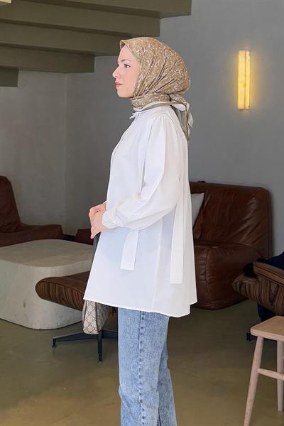 Omuz Vatka Detaylı Tesettür Gömlek Beyaz