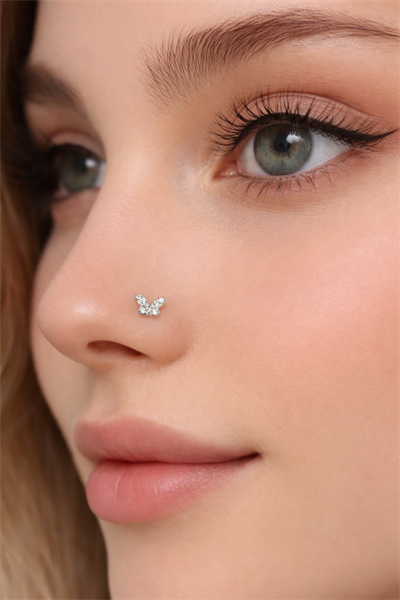 Minimal Kelebek Figürlü Gümüş Burun Hızması