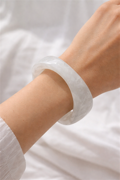 Vintage Ekru Kemik Görünümlü Asimetrik Akrilik Bilezik