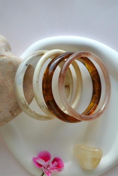 Vintage Kehribar Tonlu Akrilik Bilezik Seti (4'lü)