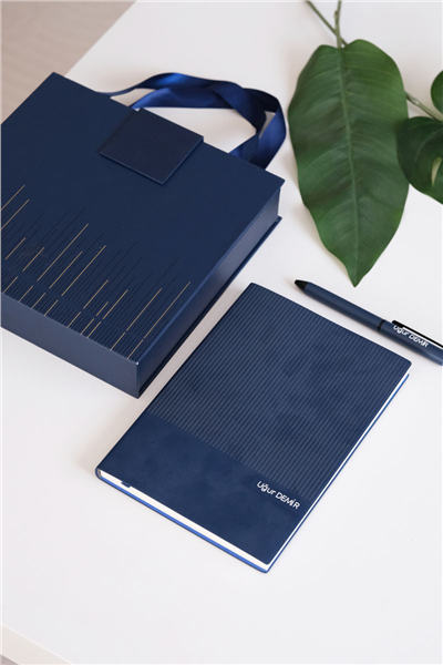 Kişiye Özel Çantalı Lacivert Defter-Kalem Hediye Seti