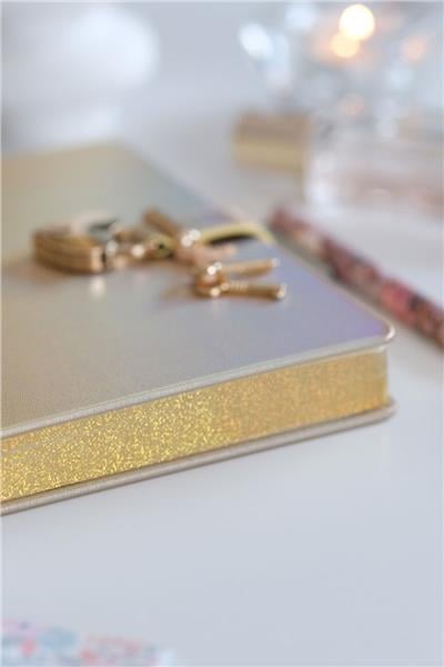 Kişiye Özel Gold Kalp Kilitli Defter