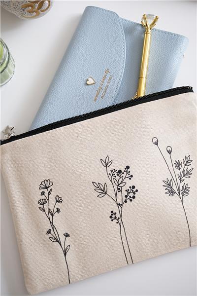 Çiçekli Ham Renk Clutch Çanta