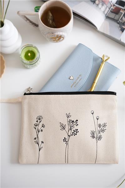 Çiçekli Ham Renk Clutch Çanta