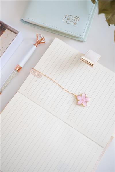 Kişiye Özel Kutulu Krem Defter
