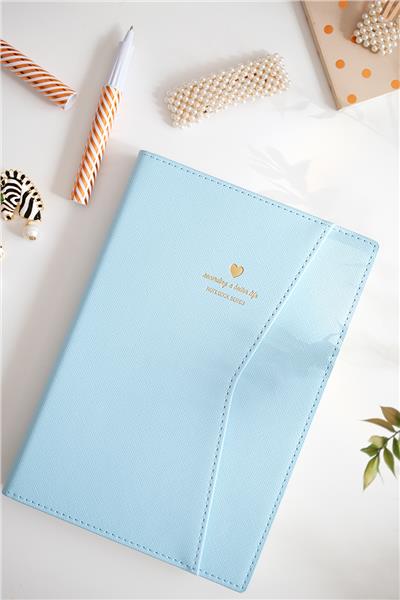 Kişiye Özel Mavi Deri Geçme Kapaklı Defter