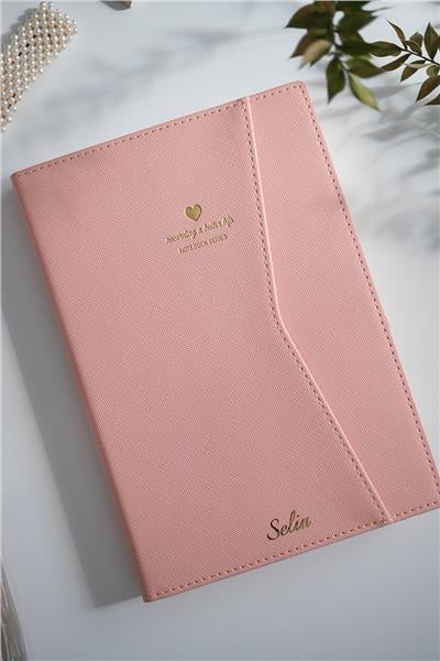 Kişiye Özel Pembe Deri Geçme Kapaklı Defter
