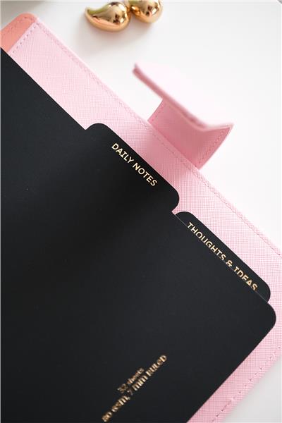 Kişiye Özel Pembe Organizer Haftalık Planlayıcı Tarihsiz Defter 