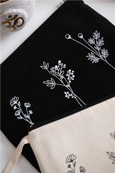 Çiçekli Siyah Renk Clutch Çanta
