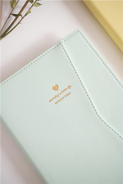 Kişiye Özel Yeşil Deri Geçme Kapaklı Defter
