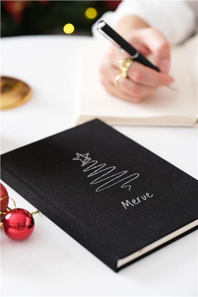 Kişiye Özel Yılbaşı Temalı Kanvas Defter Siyah Renk