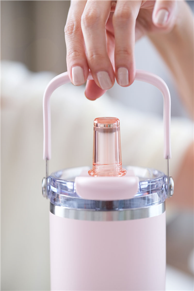 Pembe Kişiye Özel 750 Ml Kulplu ve Pipetli Çelik Termos