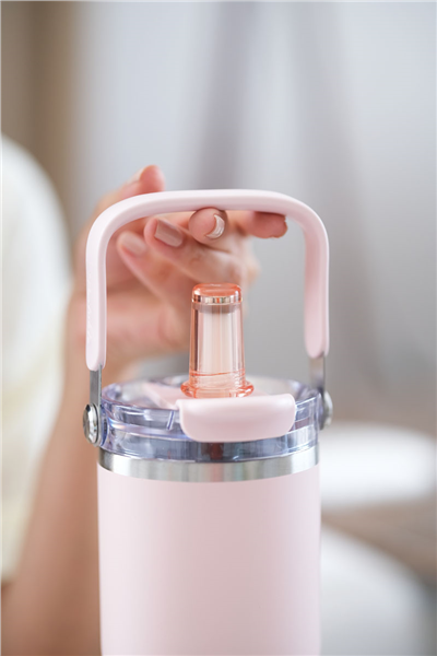 Pembe Kişiye Özel 750 Ml Kulplu ve Pipetli Çelik Termos