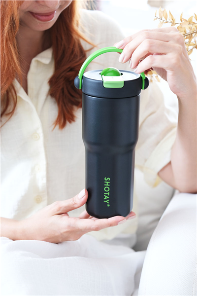 Siyah Kişiye Özel 680 Ml Kulplu, Pipetli ve Çay Süzgeçli Termos