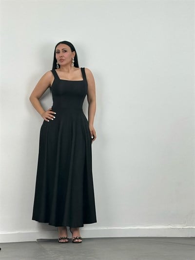 Askılı Kare Yaka Maxi Elbise