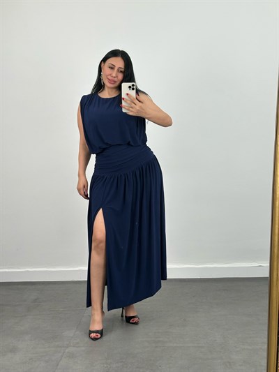 Bel Drapeli Yırtmaç Detaylı Etek & Bluz Takım