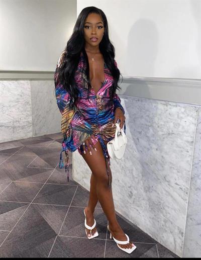 Çiçek Desenli Mini Elbise