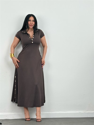 Çıt Çıt Detaylı Yırtmaçlı Maxi Elbise