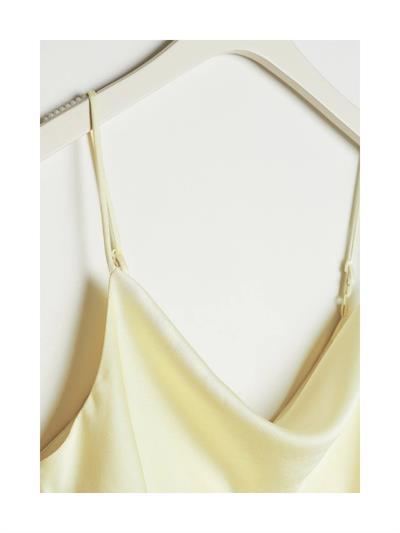 Degaje Yaka Diz Üstü Saten Elbise