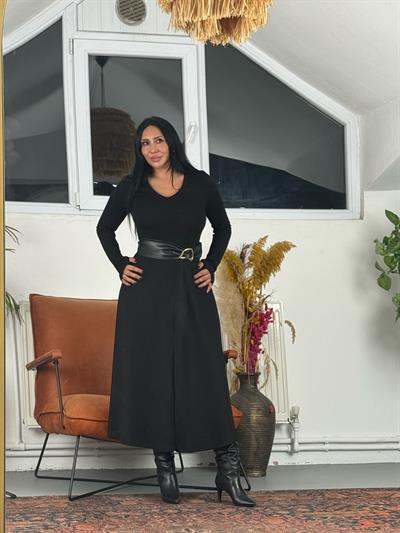 Deri Kemerli Yırtmaçlı Elbise