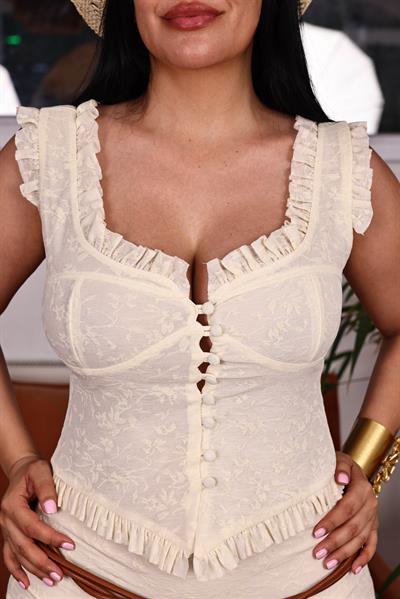 Fırfır Yaka Korse Form Bluz