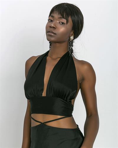 Sırt Dekolteli, Boyundan Bağlamalı Saten Büstiyer Siyah Renk