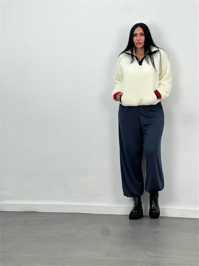 Sırtı Baskılı Peluş Polar Sweat