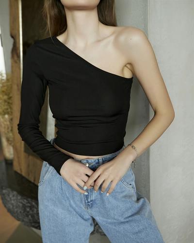 Tek Omuz Body Siyah Renk