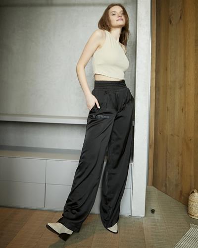 Tek Omuz Crop Body Krem Renk