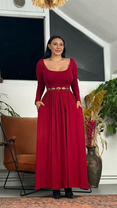 U Yaka Yırtmaçlı Maxi Elbise