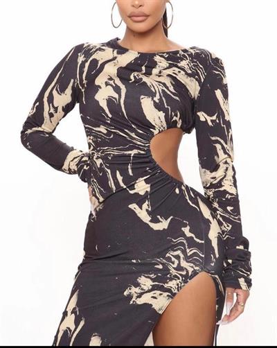 Yırtmaçlı Bel Dekolteli Midi Boy Elbise